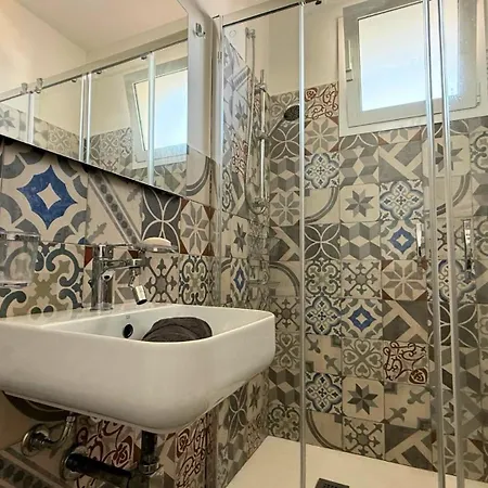 Апартаменты Borgo 84 Olimpia Con Piscina Fronte Mare