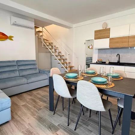 Апартаменты Borgo 84 Olimpia Con Piscina Fronte Mare Марцамеми