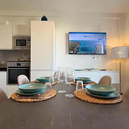 Borgo 84 Olimpia Con Piscina Fronte Mare Марцамеми